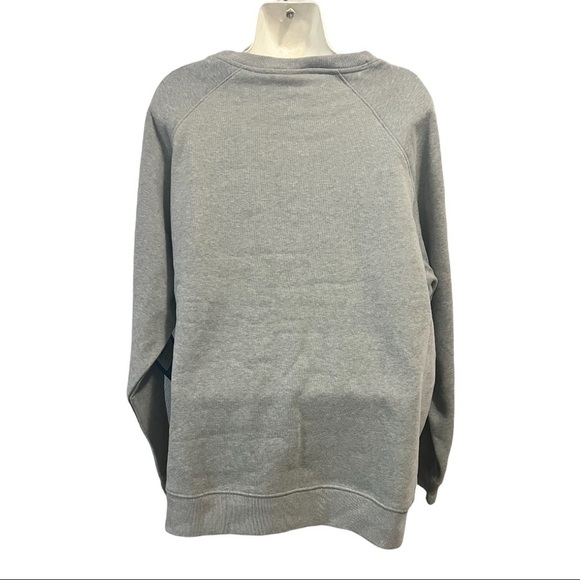 Columbia graphic Sweater! - Picture 3 of 10